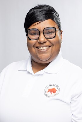 Staff member LATEISHA JONES from ID_a49171