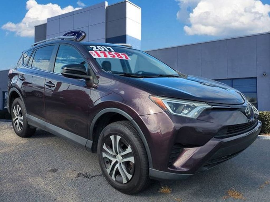 Used 2017 Toyota RAV4 LE SUV