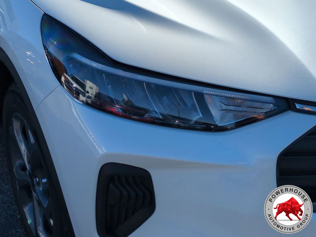 2026 Ford Escape ST-Line - Photo 11