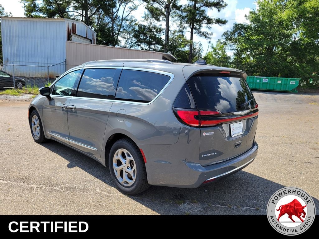 Certified 2023 Chrysler Pacifica Limited Minivan/Van