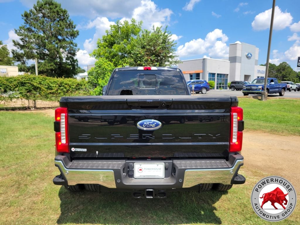 New 2026 Ford F-350SD Lariat Truck