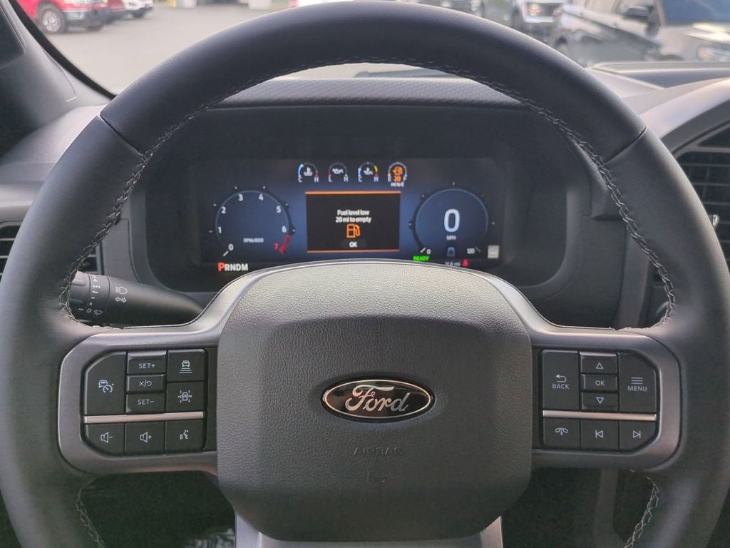2025 Ford F-150 XLT - Photo 29