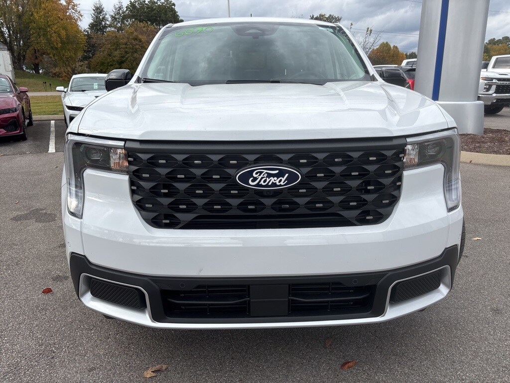 2025 Ford Maverick Lariat photo 2