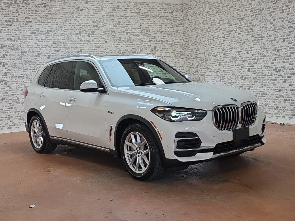 2022 Bmw X5 xDrive45e photo 2
