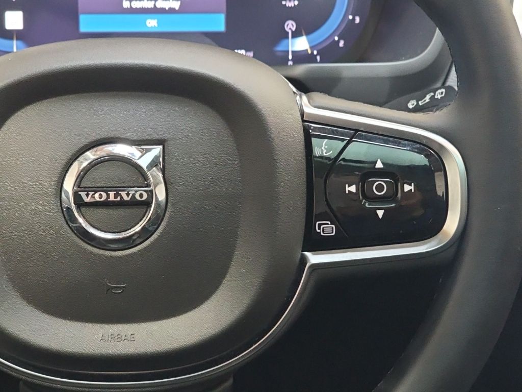 2024 Volvo XC90 Core - Photo 19