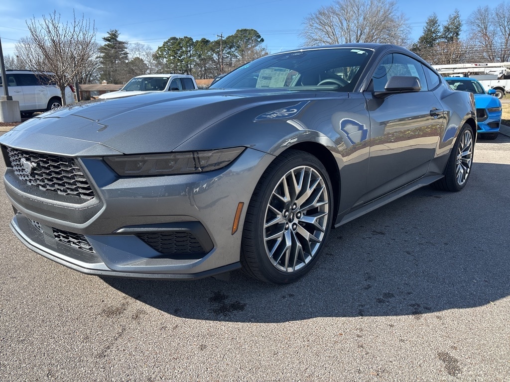 2026 Ford Mustang EcoBoost Premium photo 3