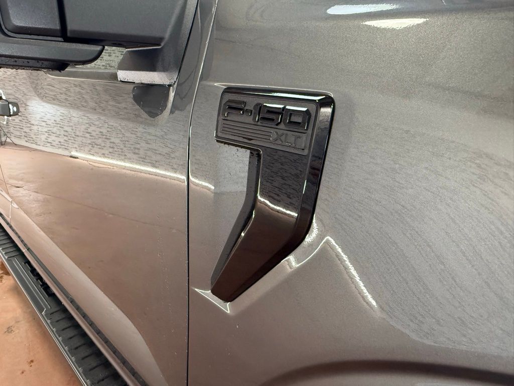 2026 Ford F-150 XLT - Photo 11
