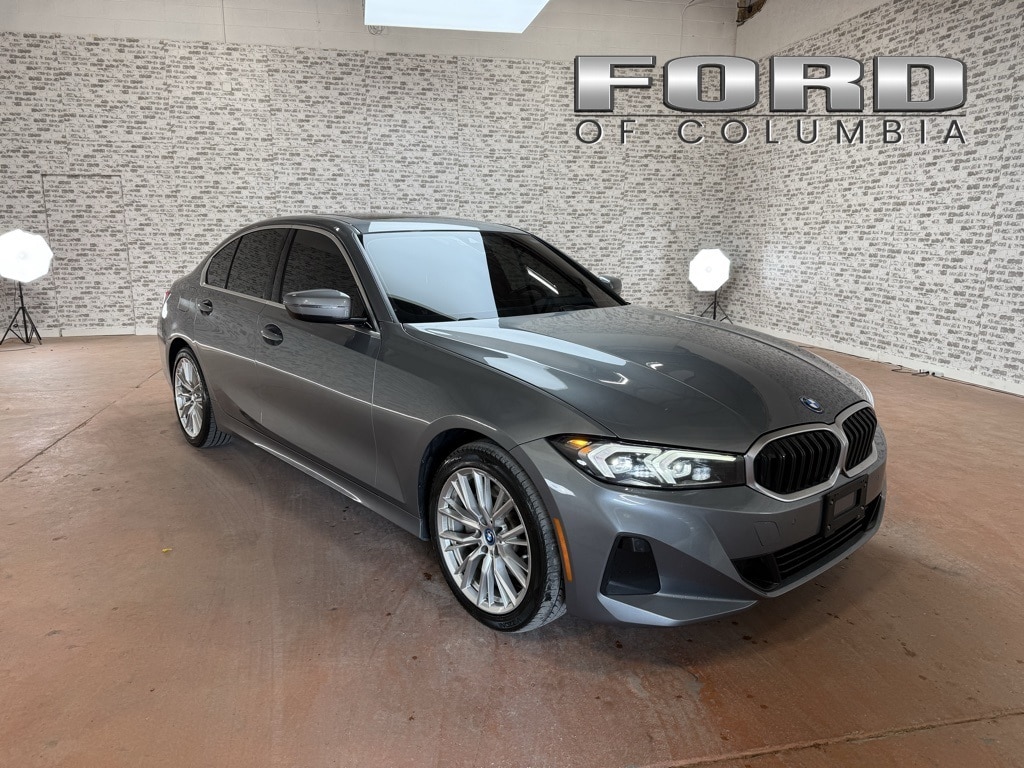 2024 BMW 3 Series 330e