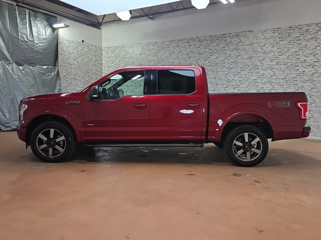 2017 Ford F-150 XLT photo 4