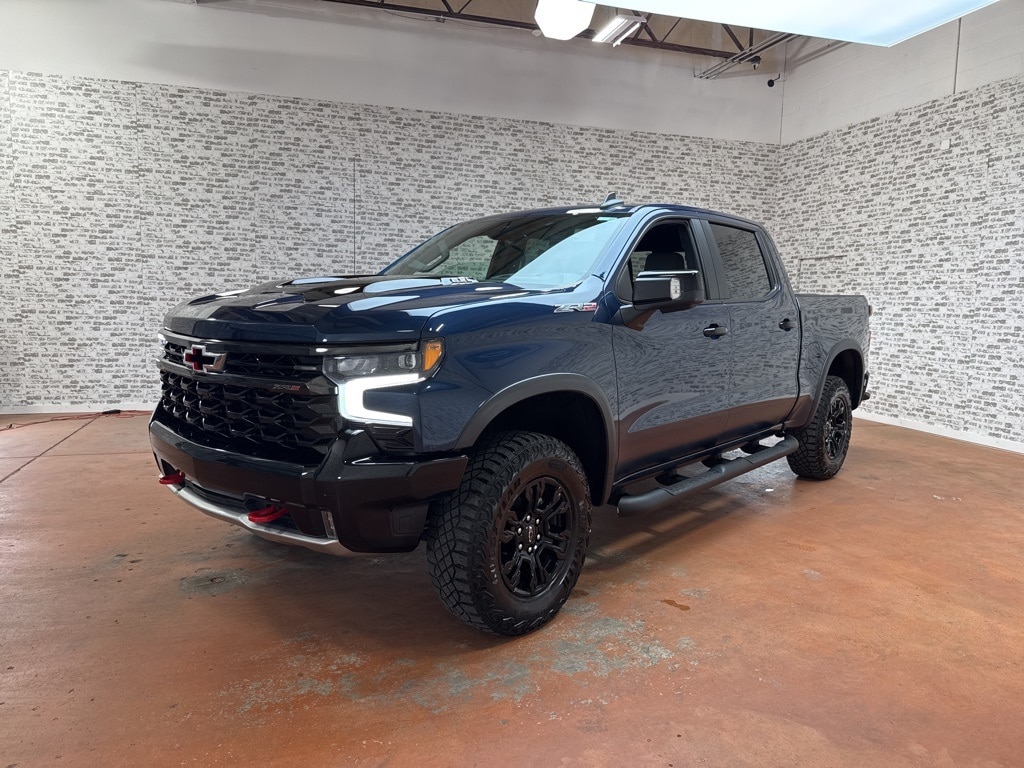 2023 Chevrolet Silverado 1500 ZR2 photo 3