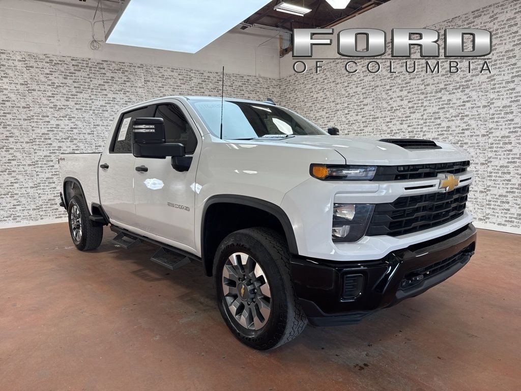 Used 2024 Chevrolet Silverado 2500HD Custom Truck