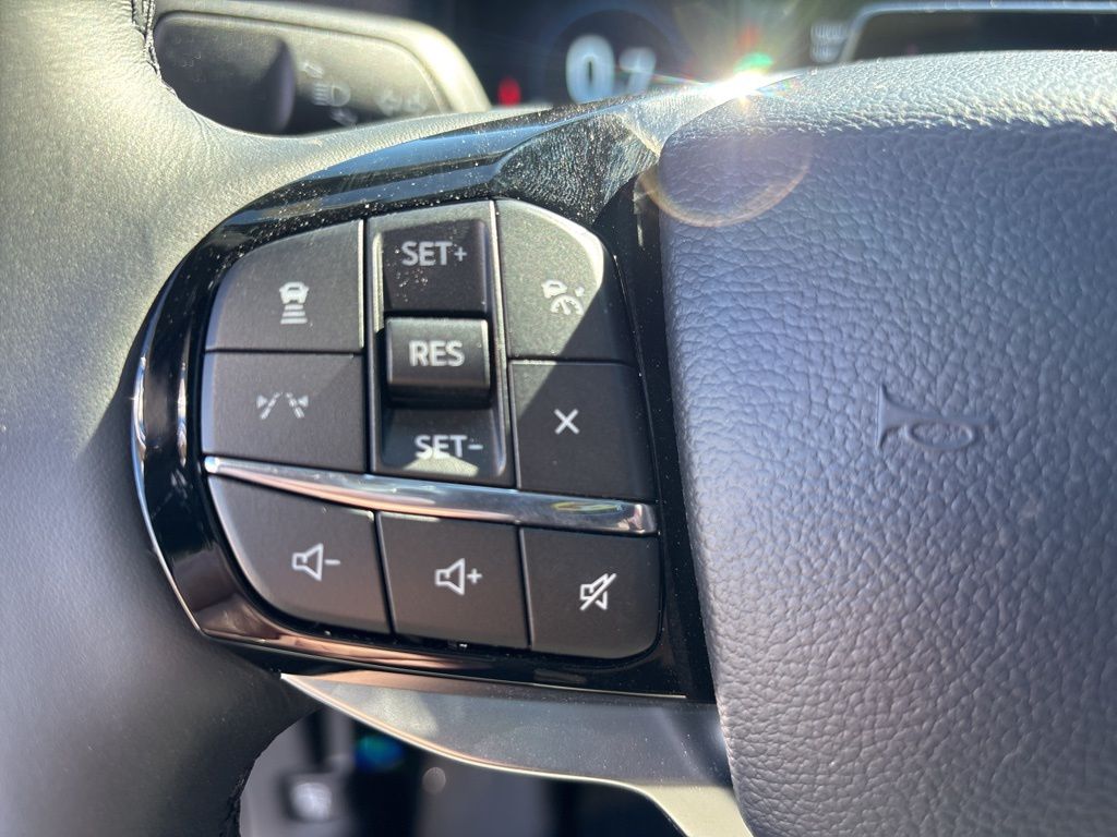 2026 Ford Explorer Platinum - Photo 27