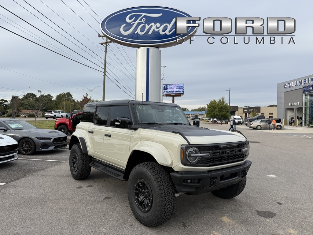 2025 Ford Bronco 4-Door Raptor's photo