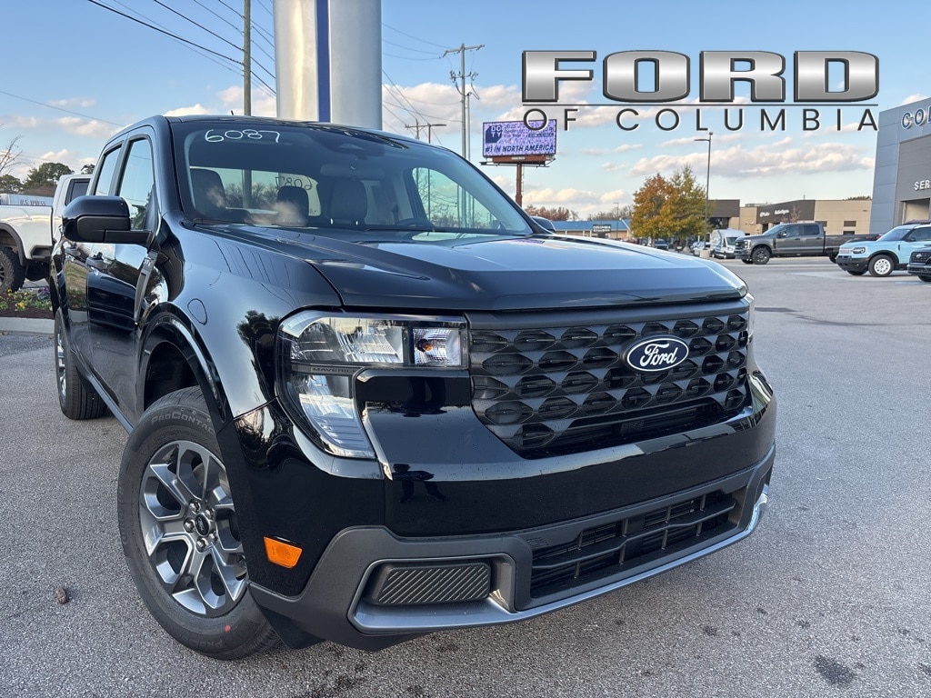 2025 Ford Maverick XLT's photo