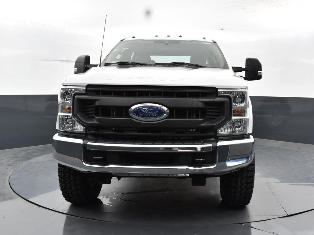 2022 Ford F-350 XL photo 2