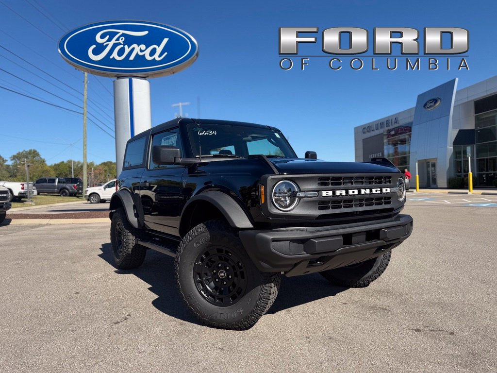 2026 Ford Bronco Base SUV