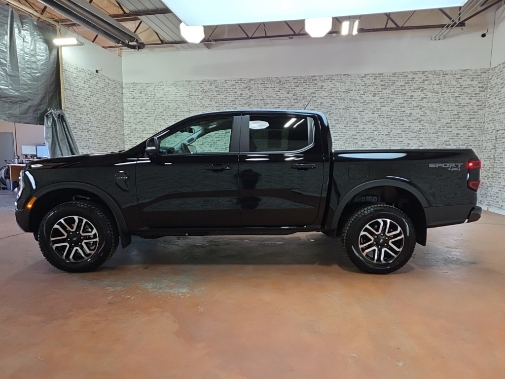 2025 Ford Ranger Lariat photo 4