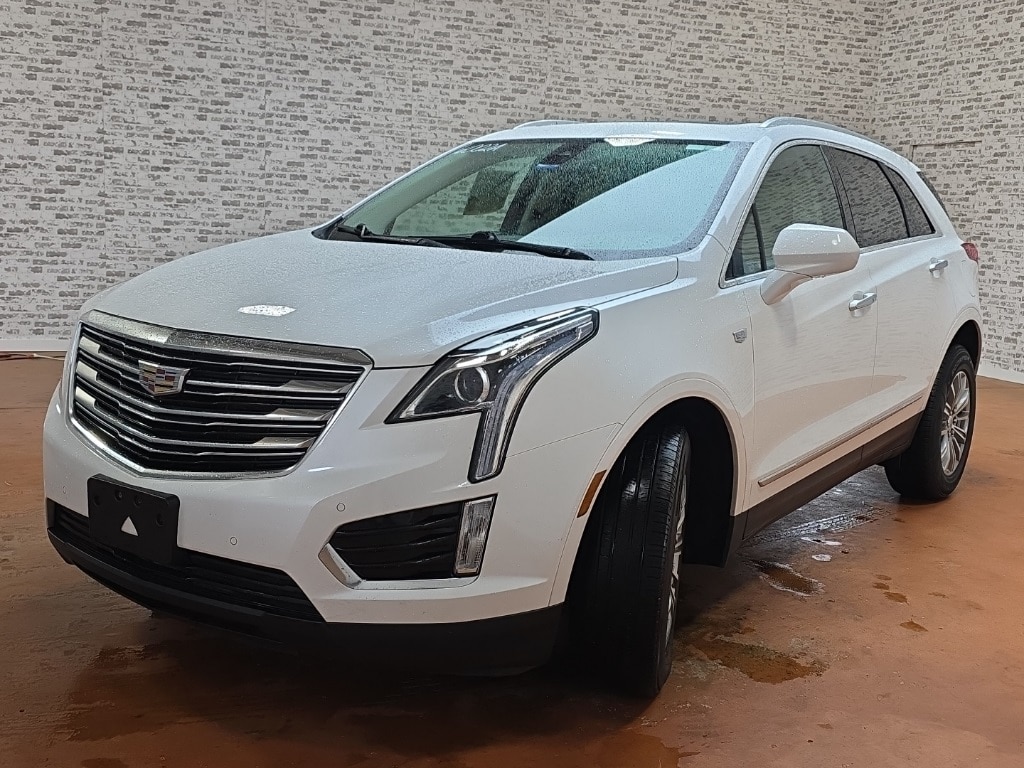 Used 2017 Cadillac XT5 Luxury SUV