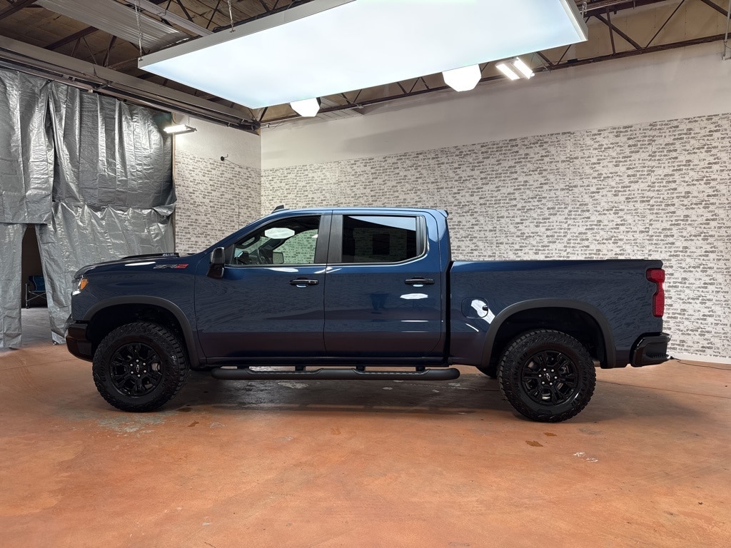2023 Chevrolet Silverado 1500 ZR2 photo 4
