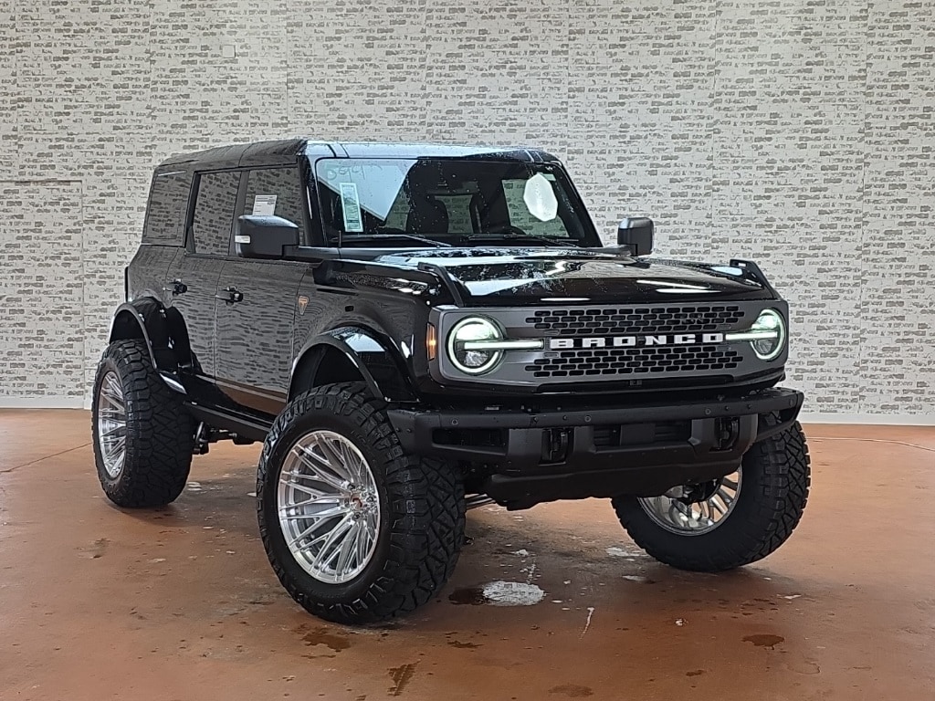 New 2025 Ford Bronco Badlands SUV