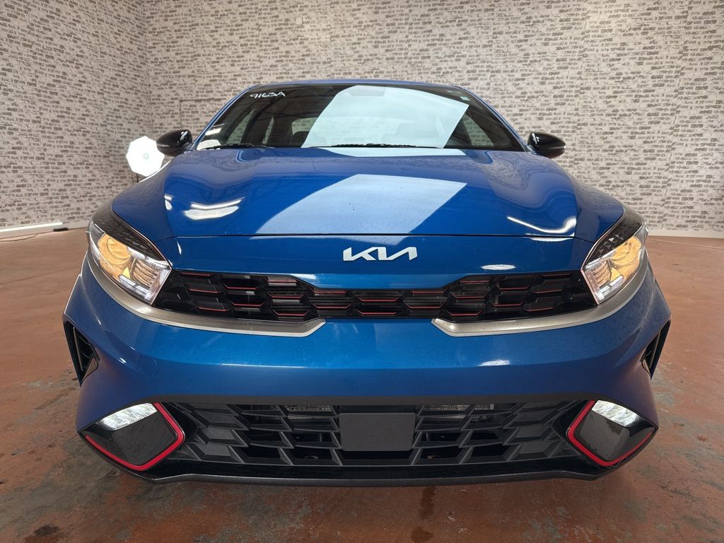 2024 Kia Forte GT-Line photo 2