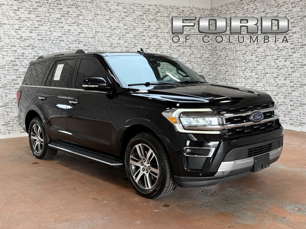 2023 Ford Expedition Limited's photo