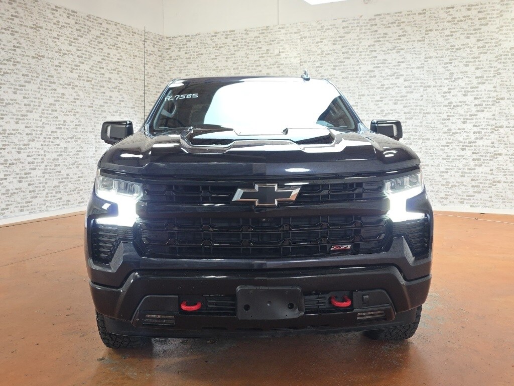 2022 Chevrolet Silverado 1500 LT Trail Boss photo 2