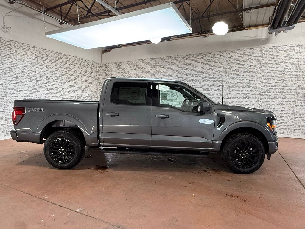 2026 Ford F-150 XLT - Photo 8