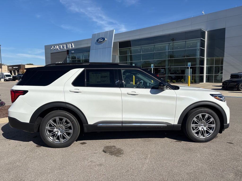 2026 Ford Explorer Platinum - Photo 14