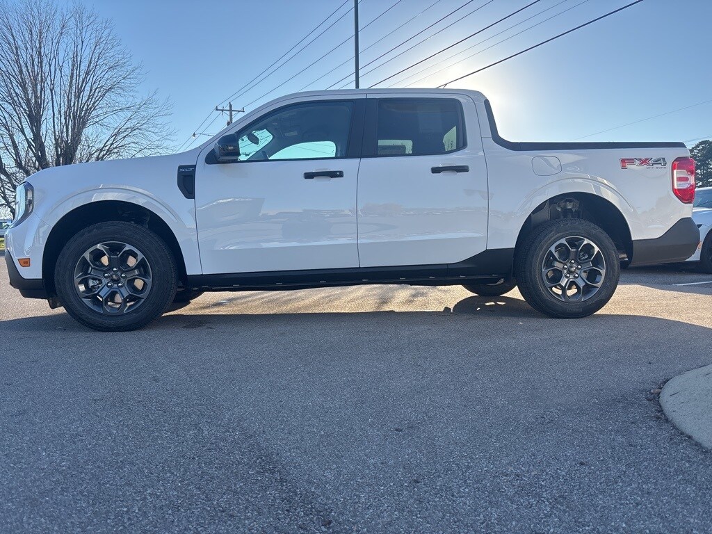 2025 Ford Maverick XLT photo 4