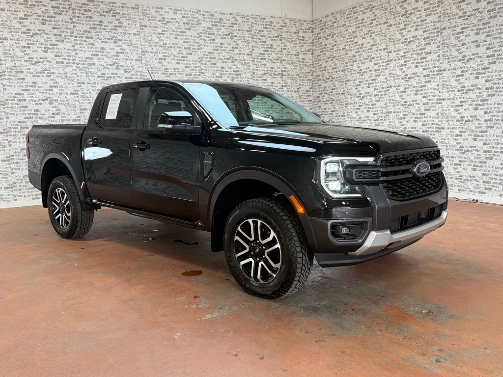 2025 Ford Ranger Lariat photo 3