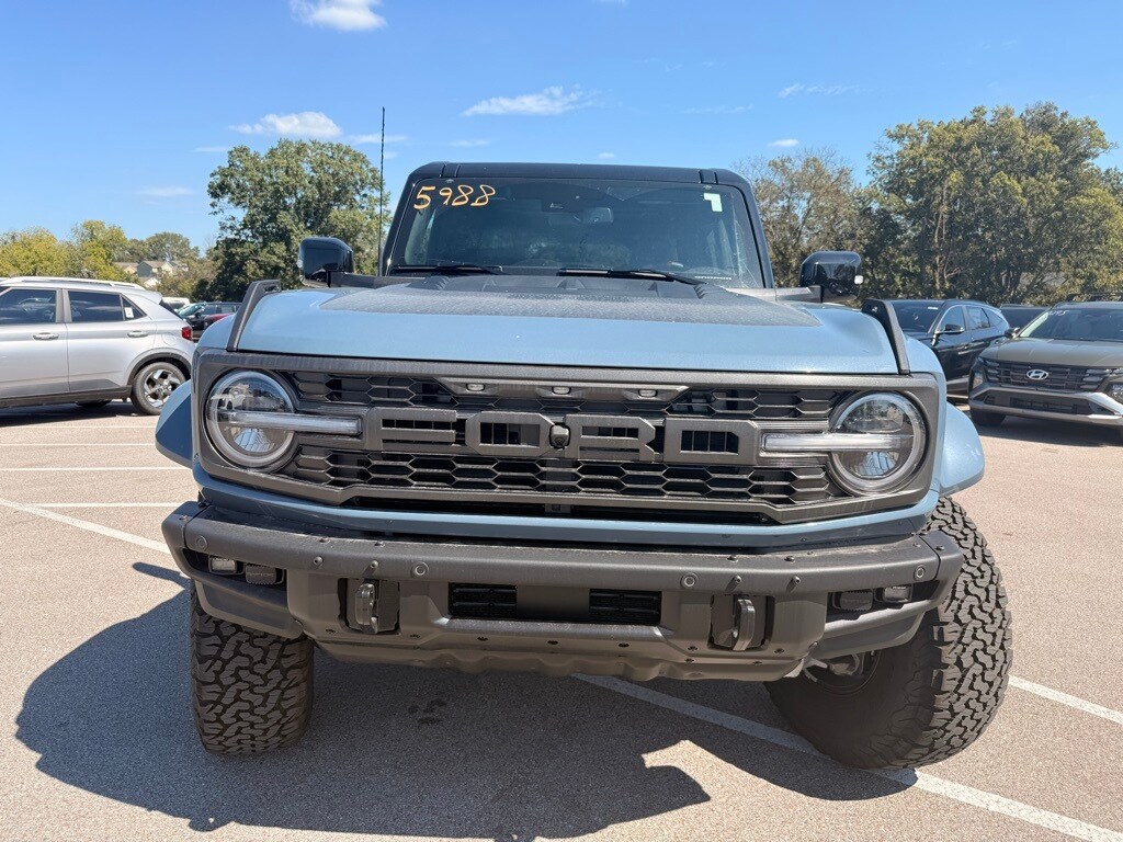 2025 Ford Bronco Raptor photo 2