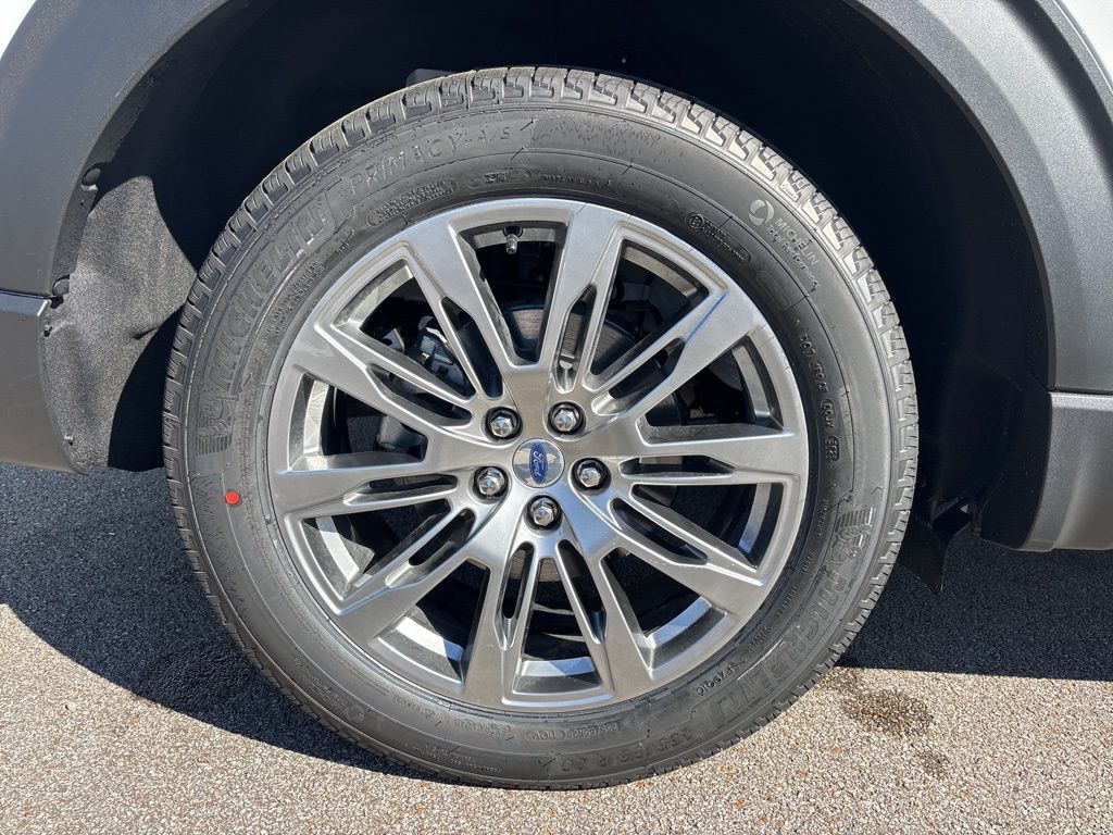 2026 Ford Explorer Platinum - Photo 12