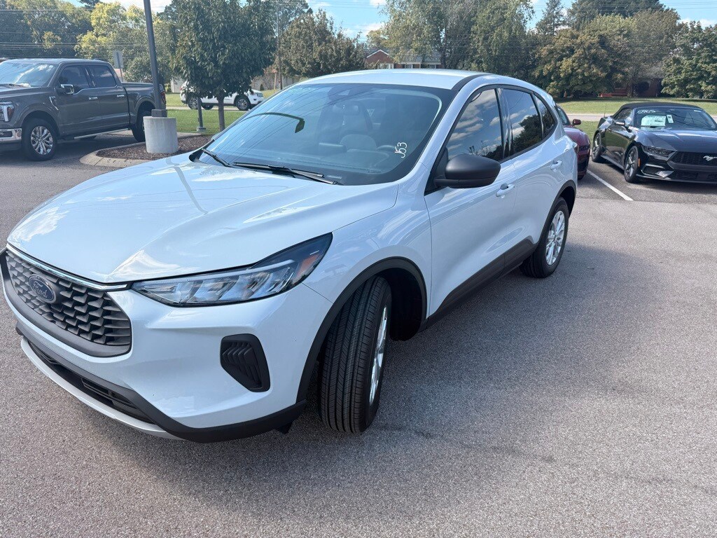 2025 Ford Escape Active photo 3