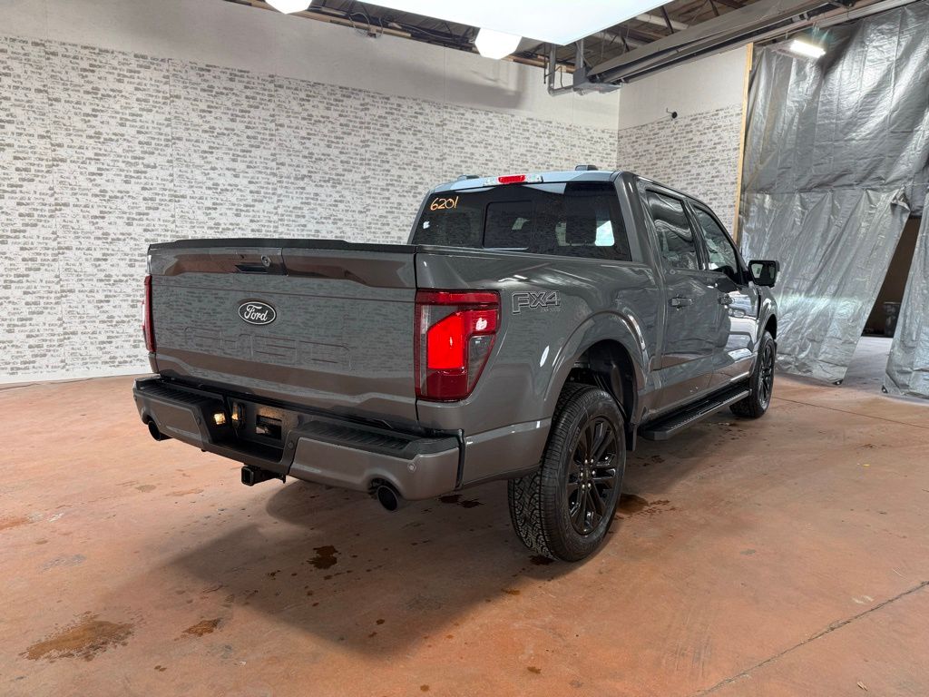 2026 Ford F-150 XLT - Photo 7
