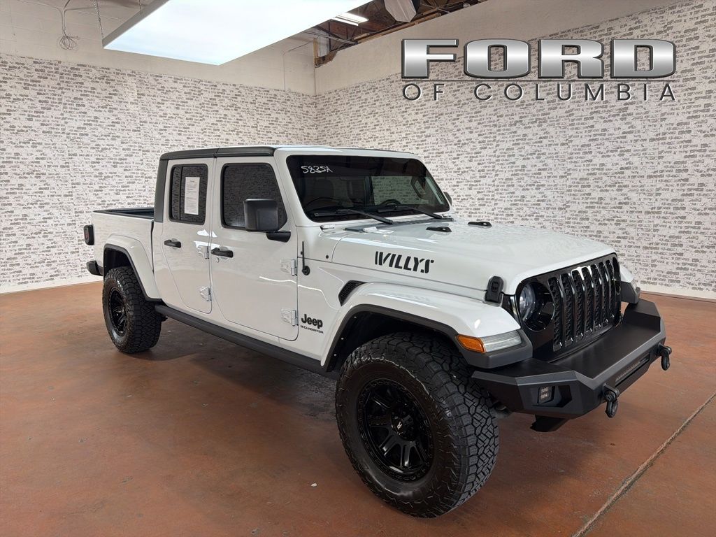 2023 Jeep Gladiator WILLYS's photo