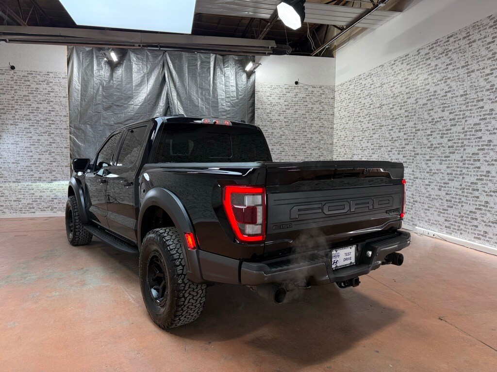 2022 Ford F-150 Raptor photo 2