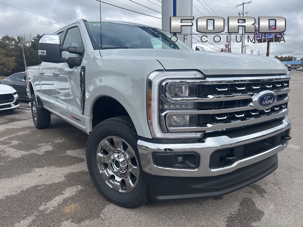 2026 Ford F-350 Super Duty Lariat's photo