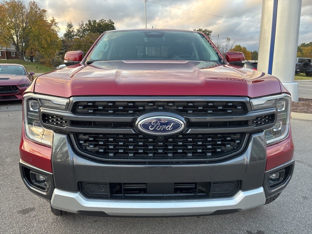 2025 Ford Ranger Lariat photo 2