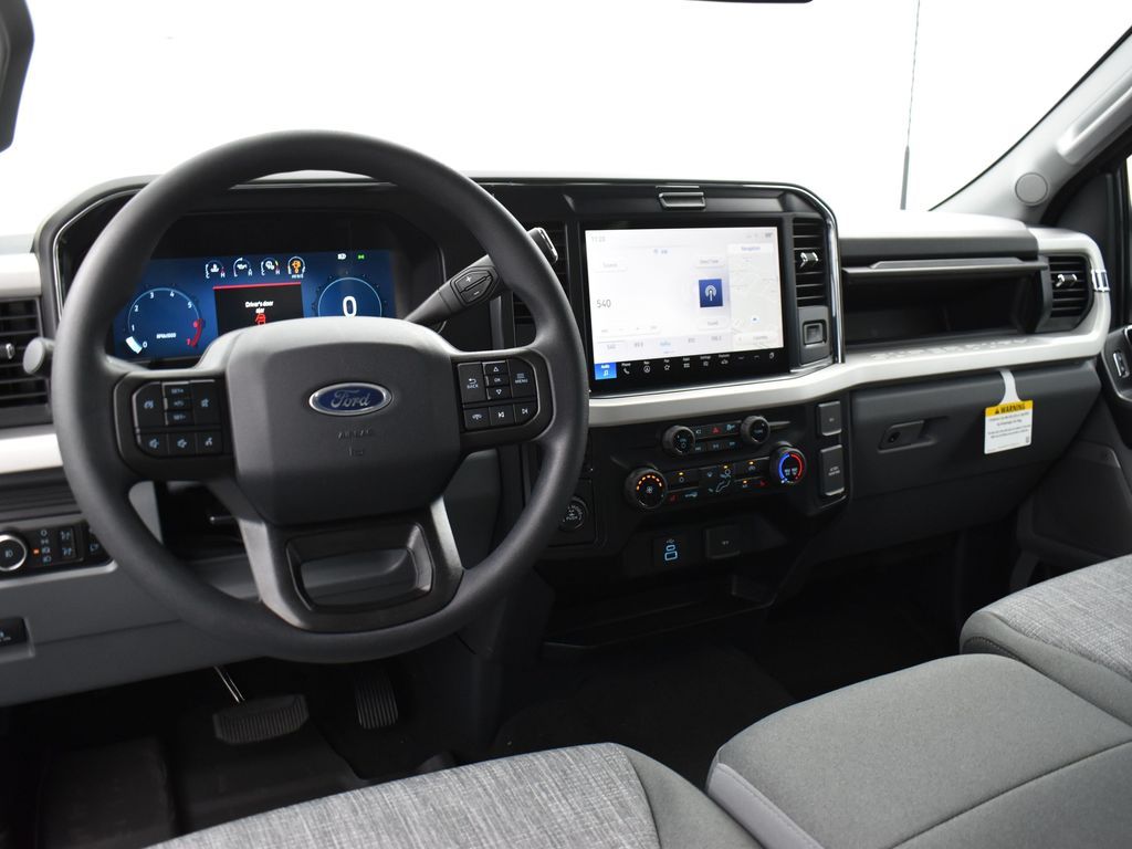 2026 Ford F-250 Super Duty XLT - Photo 11