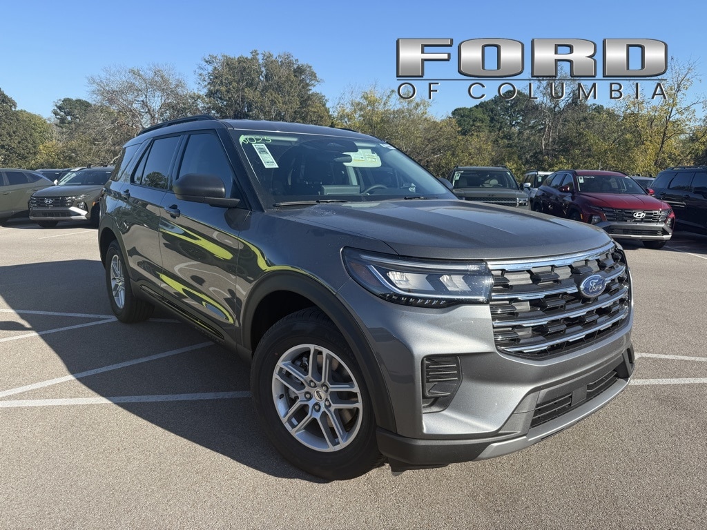 2026 Ford Explorer Active's photo