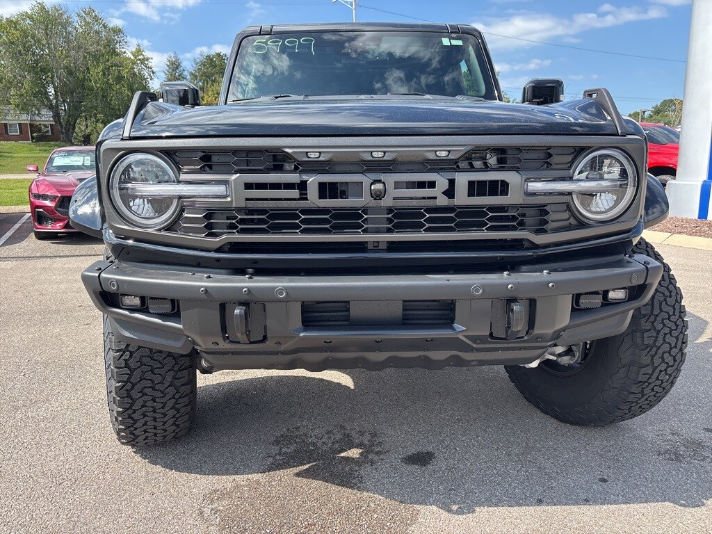 2025 Ford Bronco Raptor photo 2