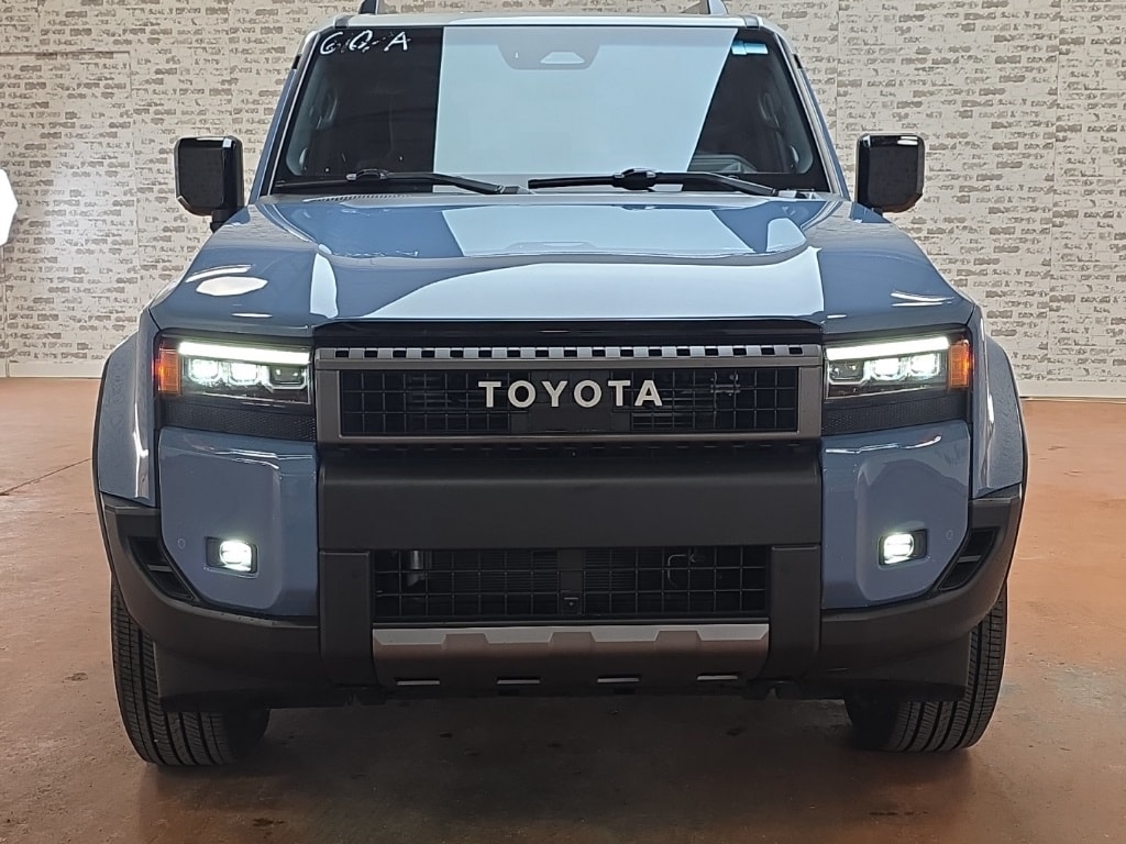 2025 Toyota Land Cruiser Base photo 2