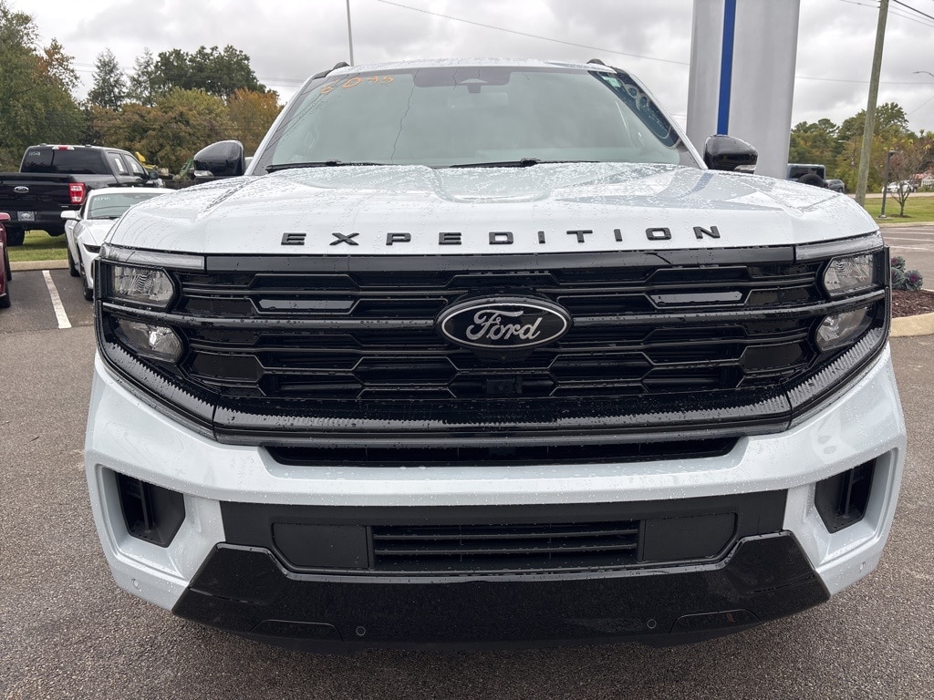 New 2025 Ford Expedition Platinum SUV