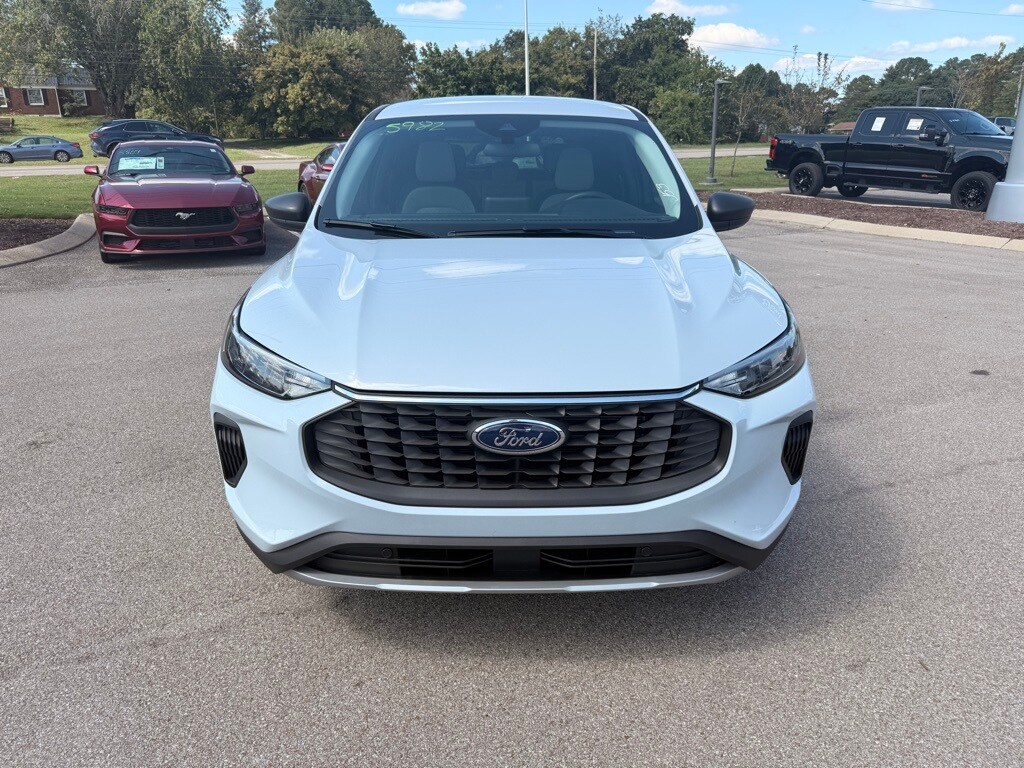 2025 Ford Escape Active photo 2