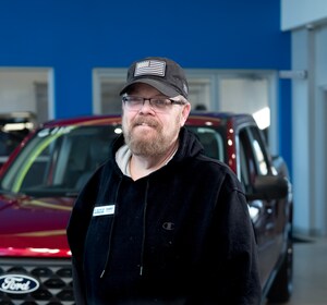 Staff member Terry Barnes from ID_57c437ec008e