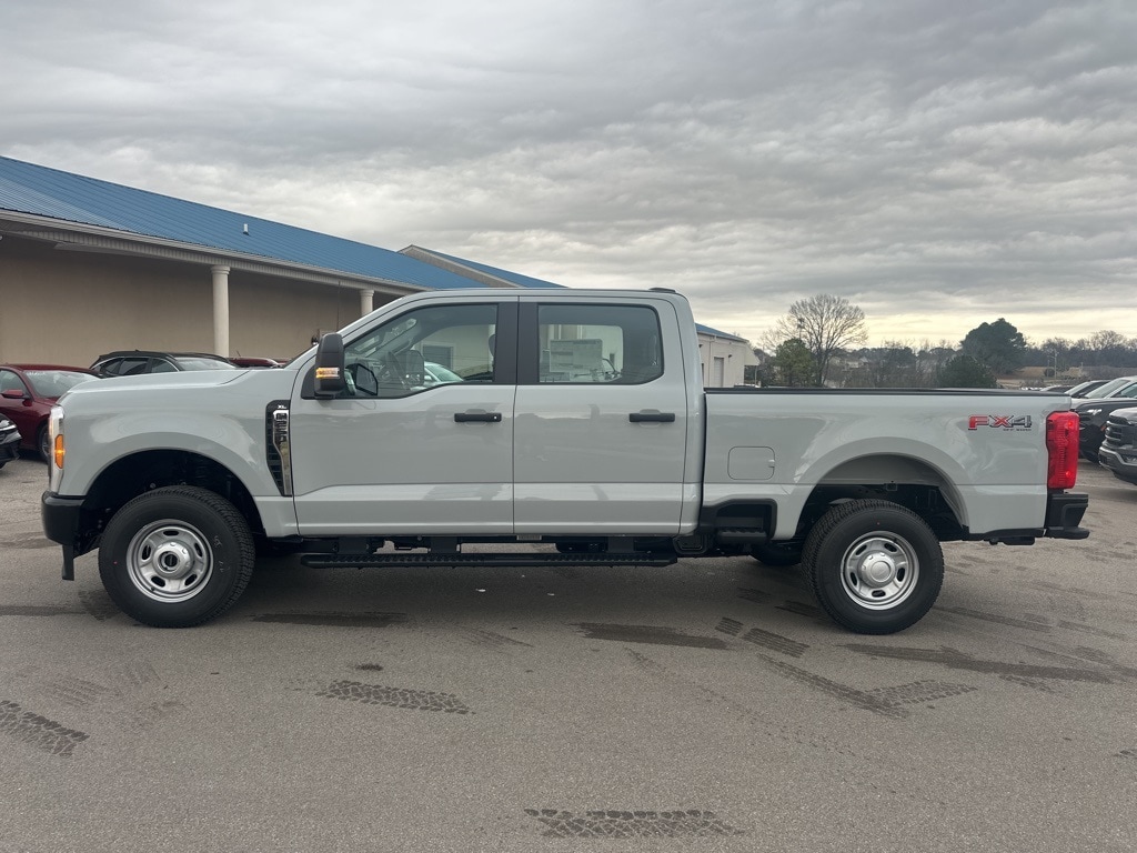 2026 Ford F-250 photo 3