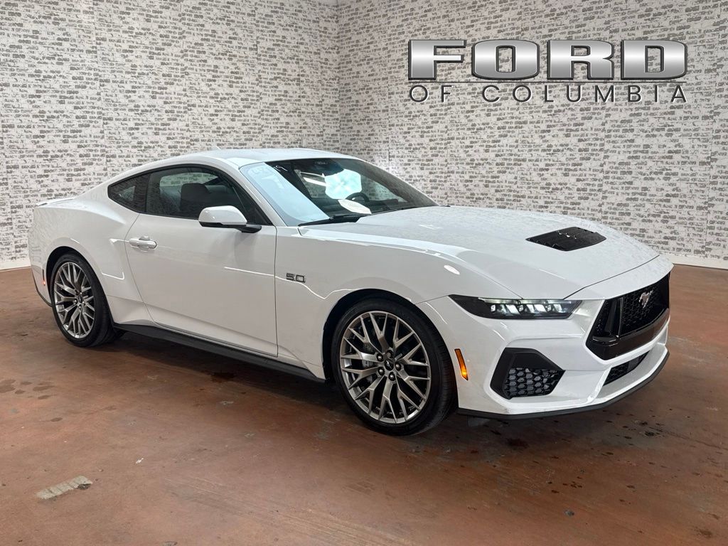 2025 Ford Mustang Coupe 