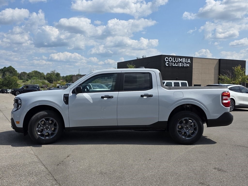 2025 Ford Maverick XLT photo 3