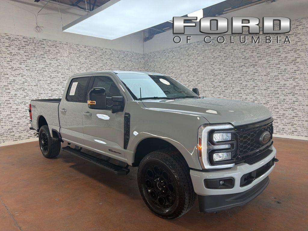 2025 Ford F-350 Lariat 4x4 Crew Cab 6-3/4' Box SRW's photo